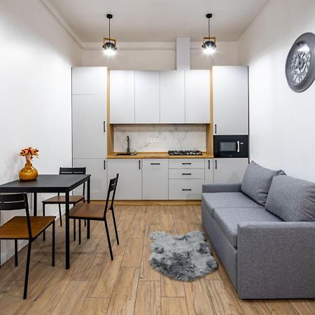 Romari Туган Барановського 30 Lviv Exterior foto